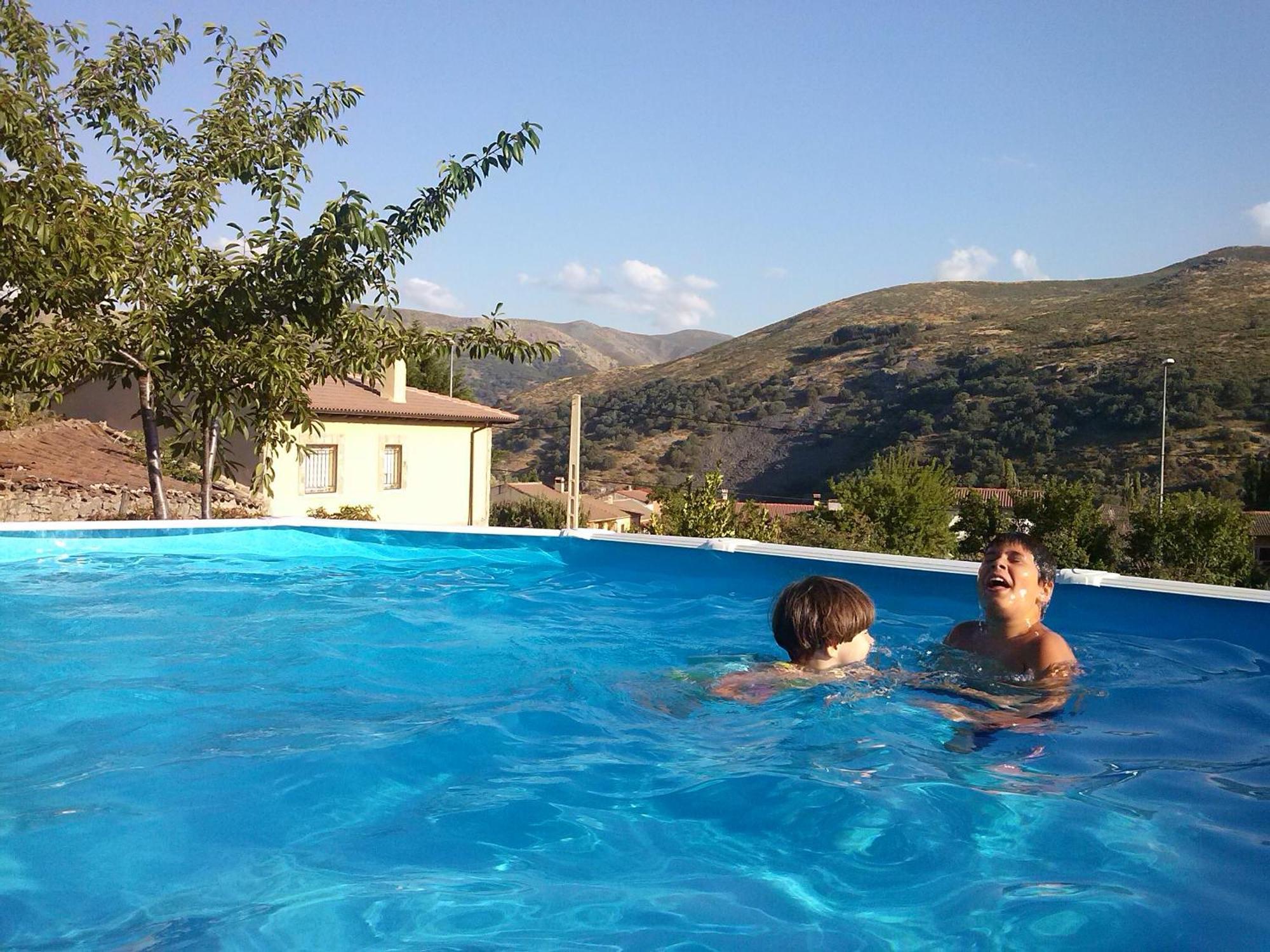 Navalperal de Tormes Casa Rural La Tablilla Y La Terraza מראה חיצוני תמונה
