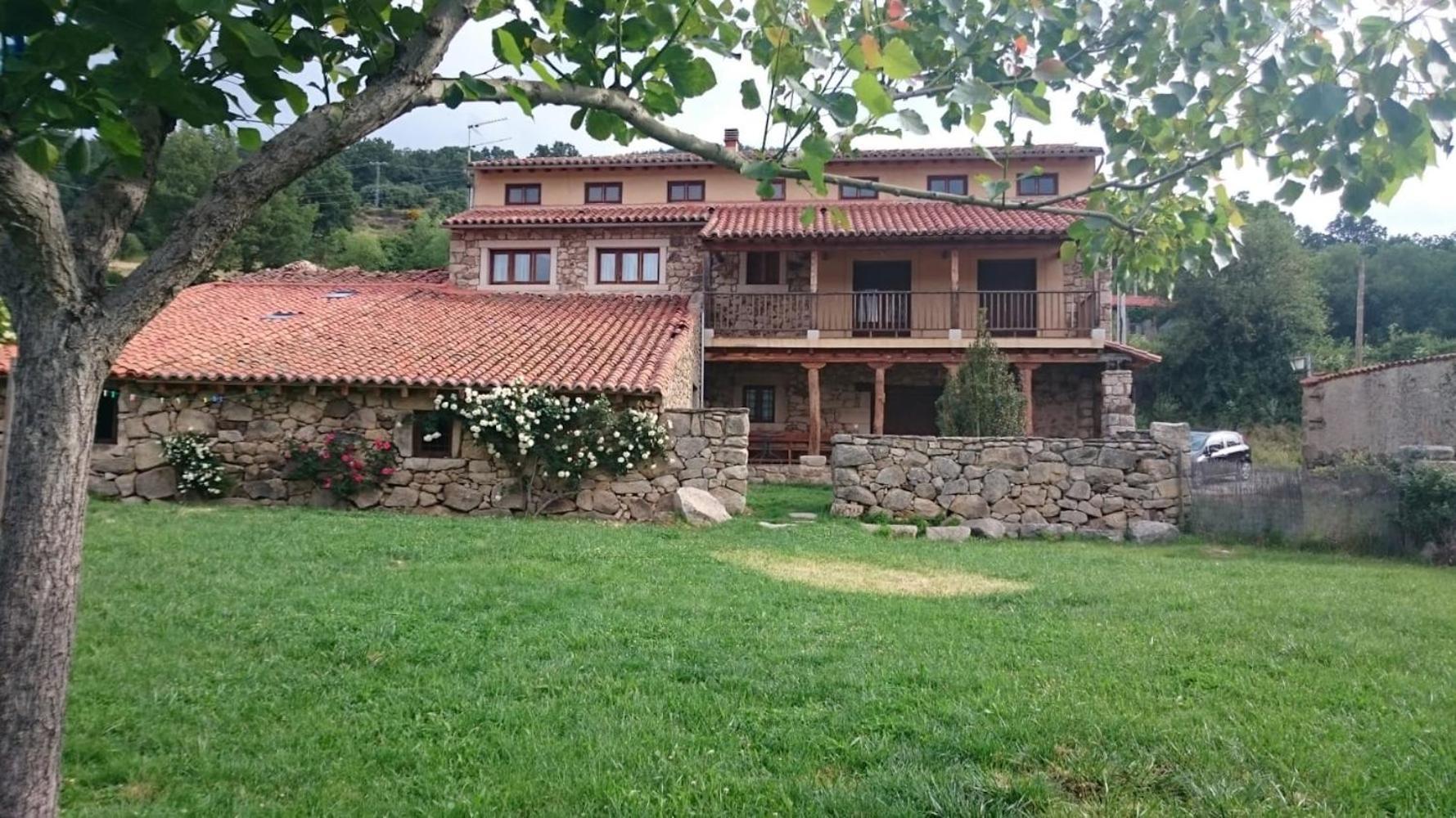 Navalperal de Tormes Casa Rural La Tablilla Y La Terraza מראה חיצוני תמונה