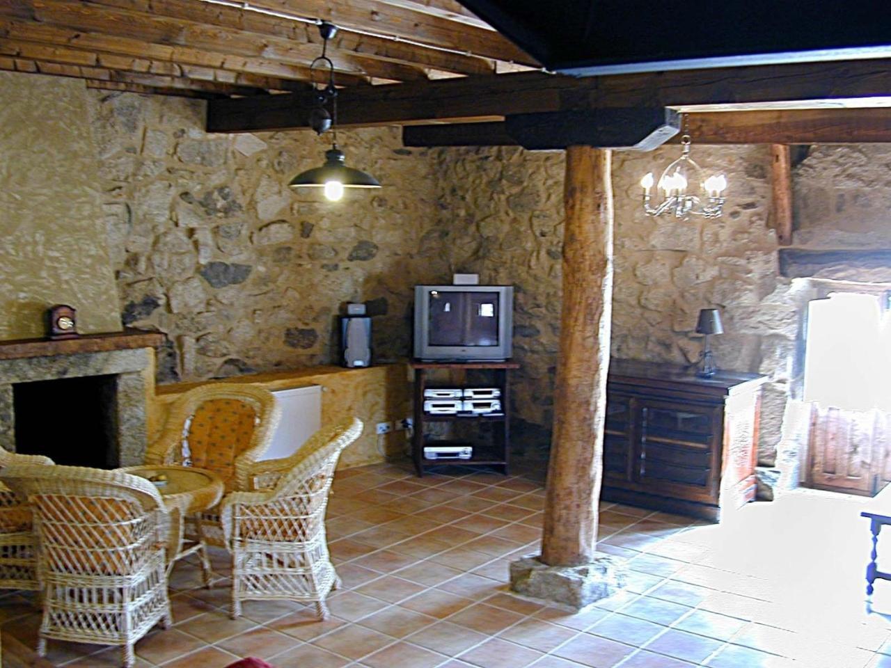 Navalperal de Tormes Casa Rural La Tablilla Y La Terraza מראה חיצוני תמונה