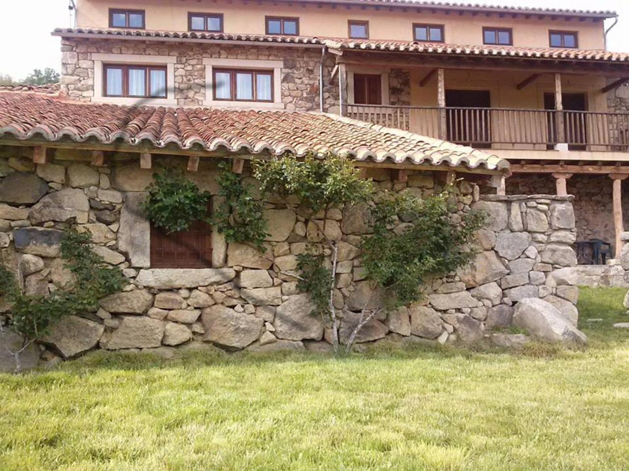 Navalperal de Tormes Casa Rural La Tablilla Y La Terraza מראה חיצוני תמונה