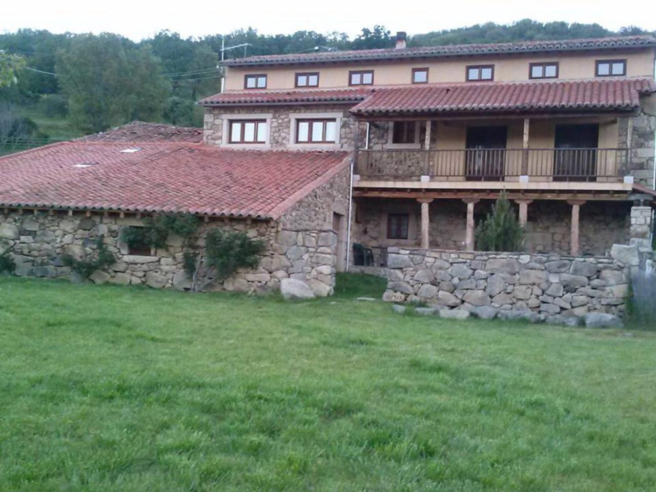 Navalperal de Tormes Casa Rural La Tablilla Y La Terraza מראה חיצוני תמונה